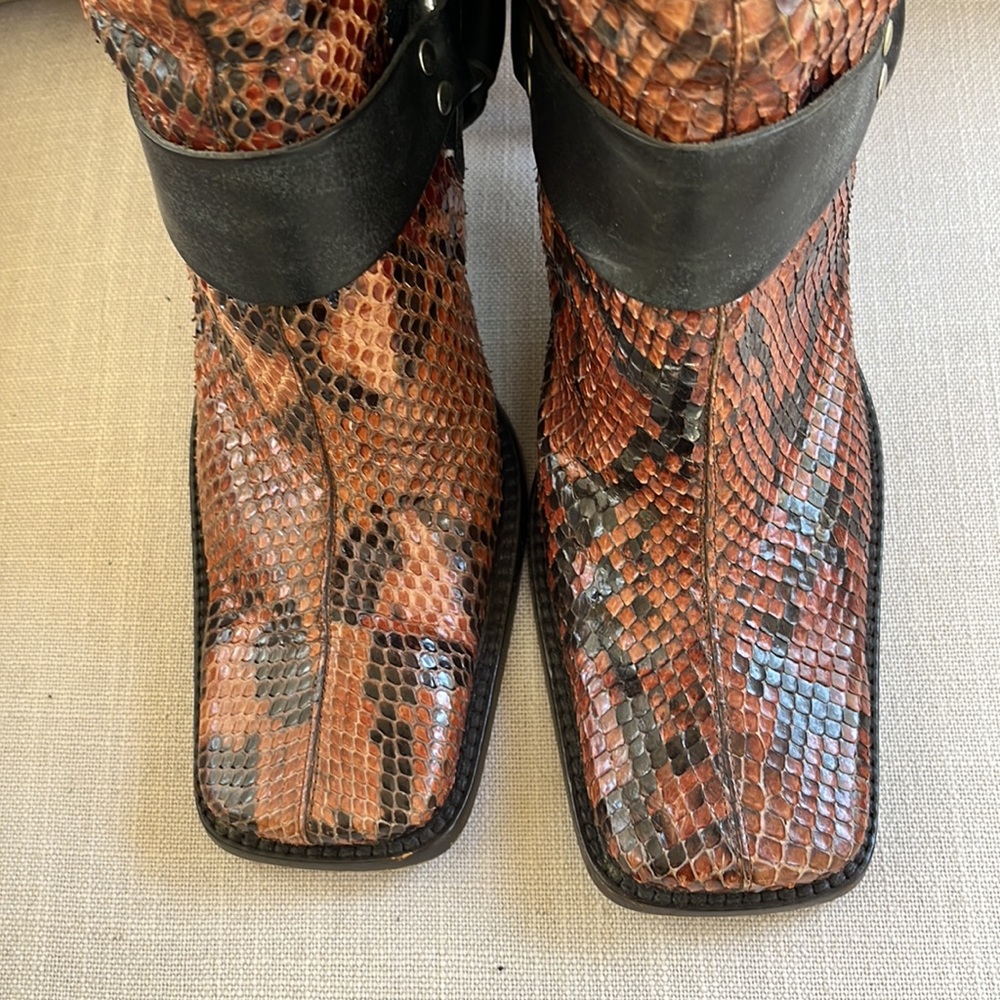 Dolce & Gabbana Genuine Snakeskin Boots Size 37 - Picture 4 of 9